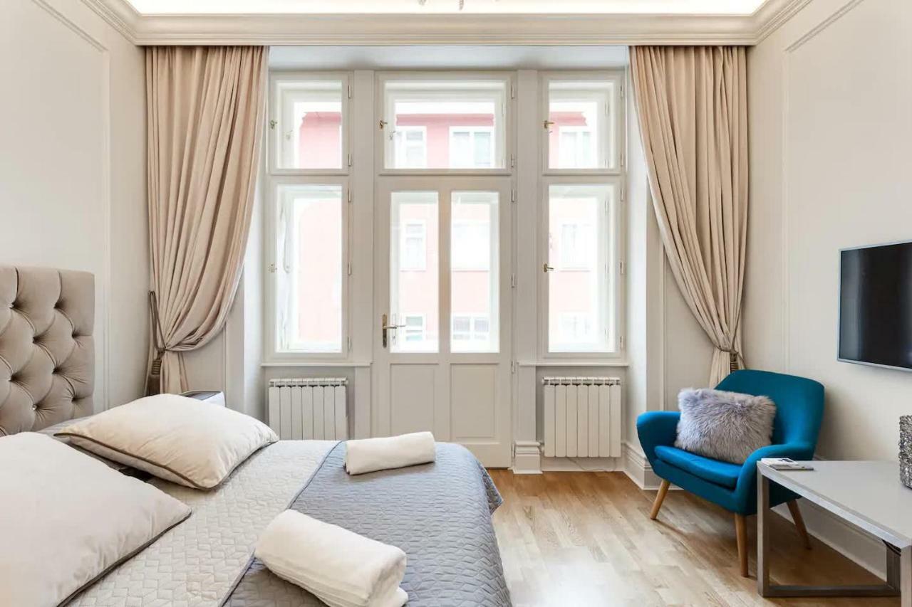 Prague Centre Armani Apartment Luaran gambar